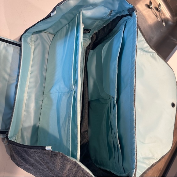 Hie Grovia v. 1 Diaper Bag in Gray/Blue + Pink Changing Pad/Case for Wipes - Picture 10 of 16